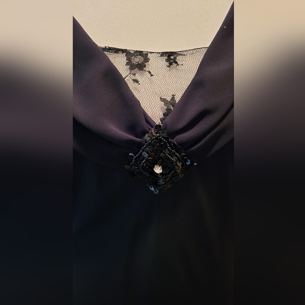 Elegant Black Beaded Dress - Picture 2 of 10